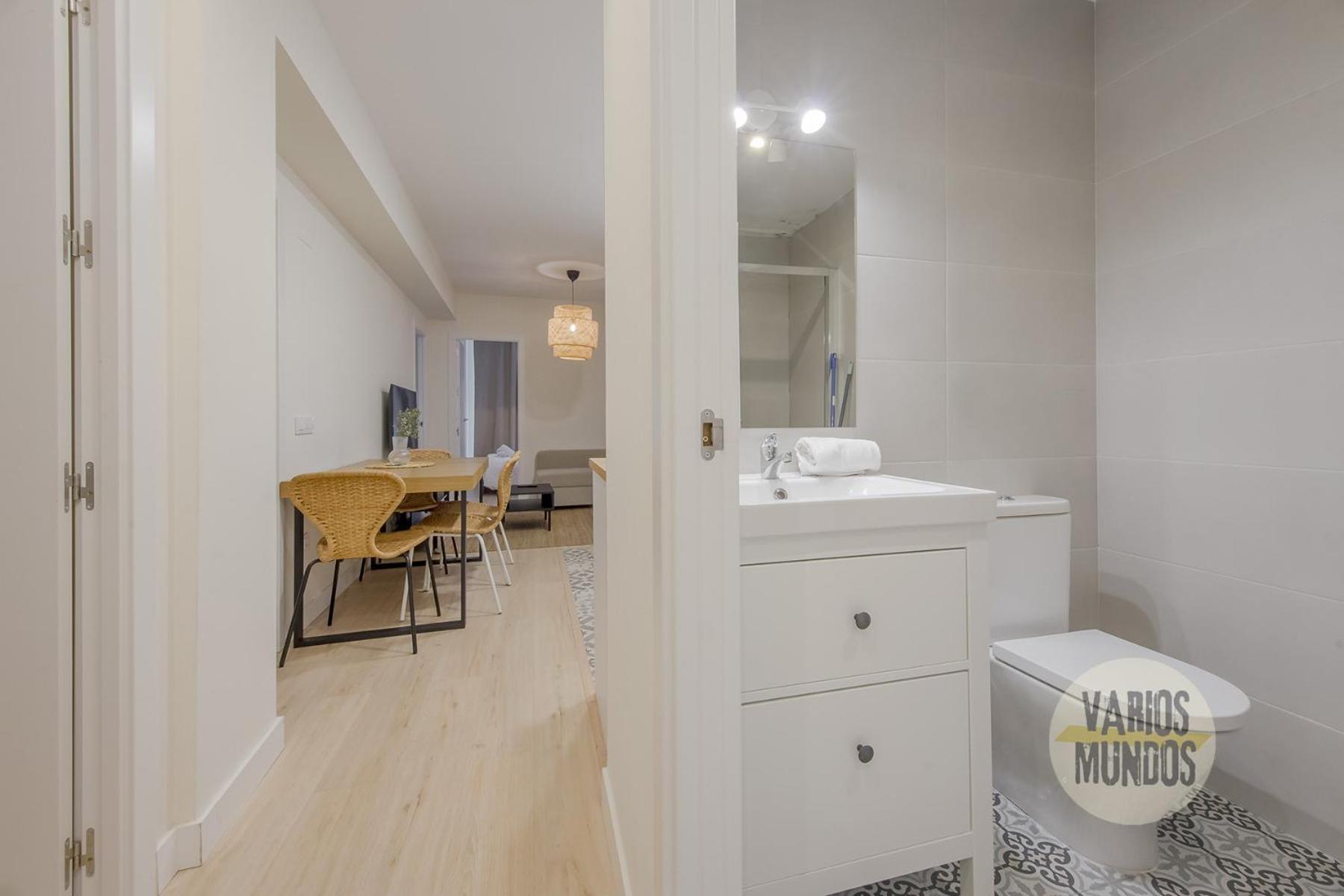 Downtown&New Apt Para 9Pax En La Plaza De Chueca Madrid Exterior photo