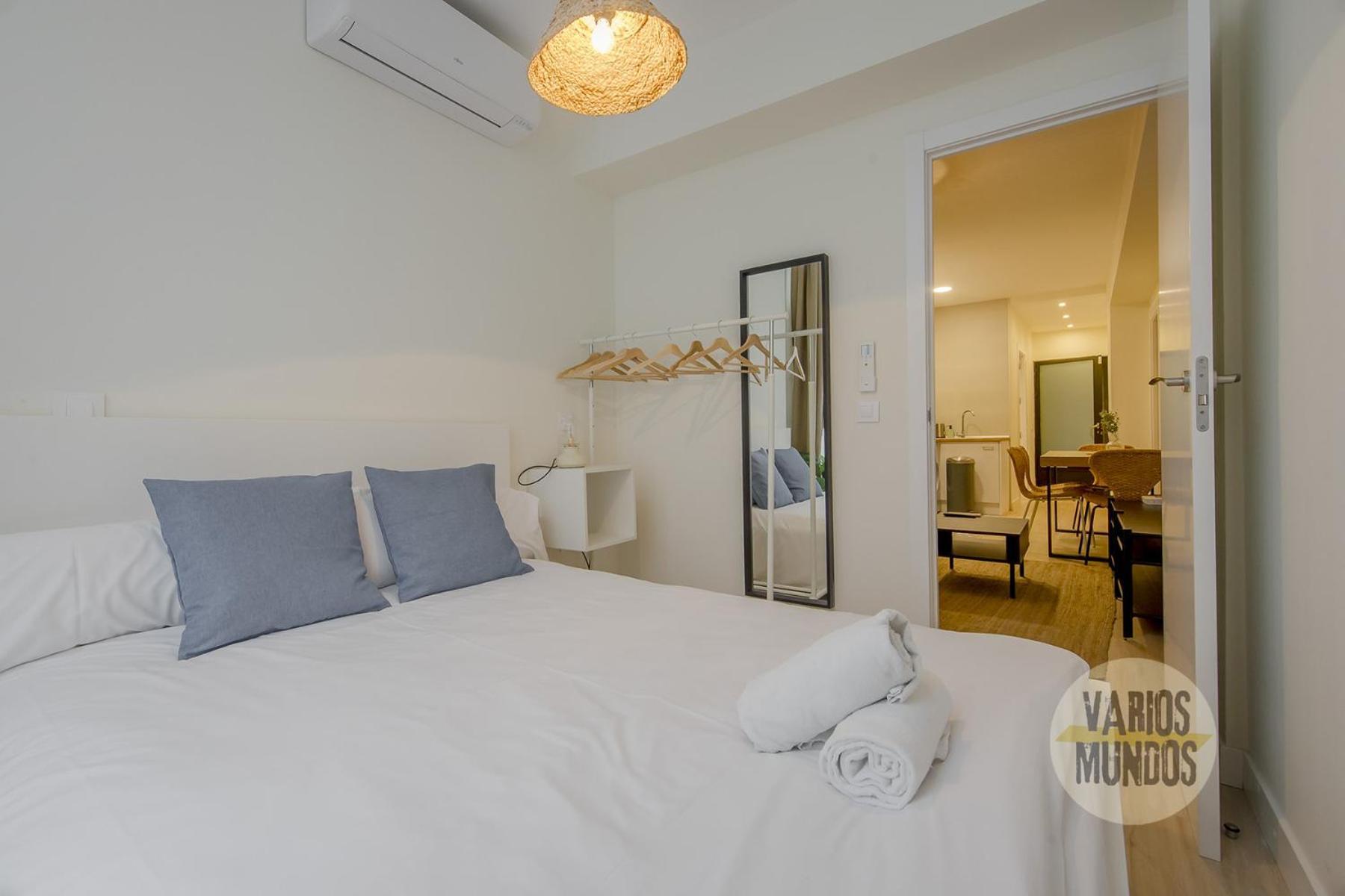 Downtown&New Apt Para 9Pax En La Plaza De Chueca Madrid Exterior photo